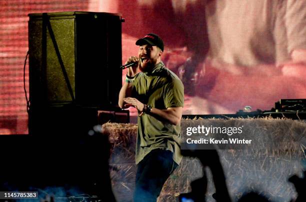 Sam Hunt performs with Diplo onstage during the 2019 Stagecoach Festival at Empire Polo Field on April 28, 2019 in Indio, California.