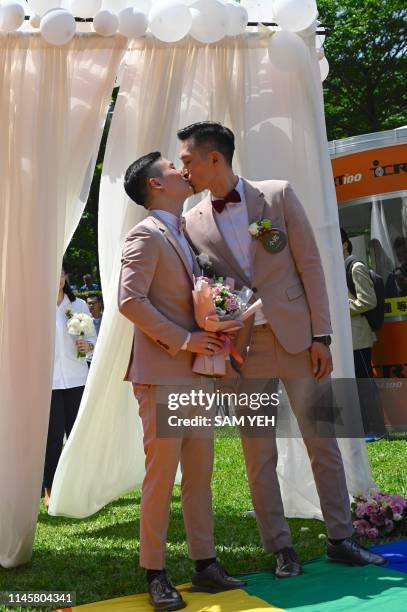 Shane Lin 23 Shin Yi Stock Photos, High-Res Pictures, and Images - Getty Images