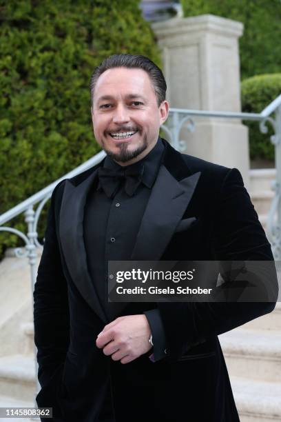 Klemens Hallmann attends the amfAR Cannes Gala 2019 at Hotel du Cap-Eden-Roc on May 23, 2019 in Cap d'Antibes, France.