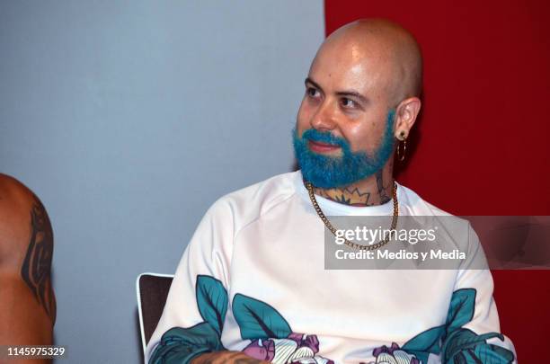 Johnny Carmona smiles during a press conference to present the host of the reality show 'La Más Draga 2' at Universidad de la Comunicación on April...