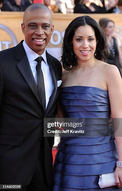 Actor Keith Powell and Jill Knox arrive to the 16th Annual Screen Actors Guild Awards held at The Shrine Auditorium on January 23, 2010 in Los...