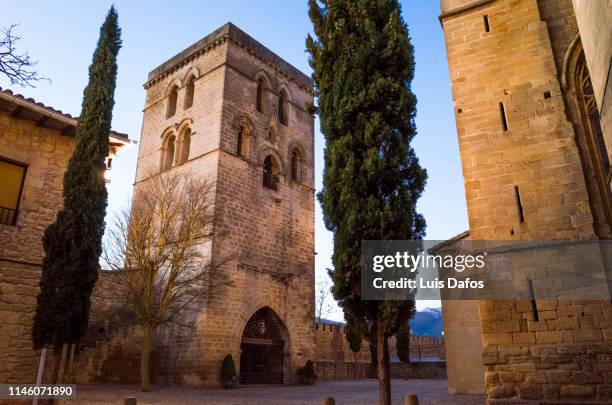 laguardia, abbey tower of santa maría de los reyes church - reyes de españa stock pictures, royalty-free photos & images