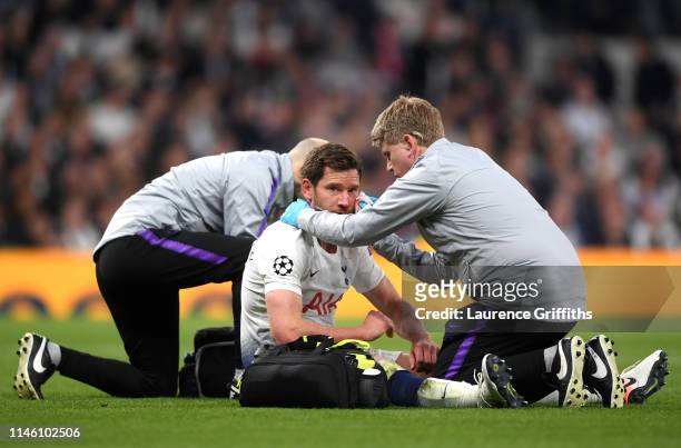 Jan Vertonghen of Tottenham Hotspur is given treatment during the UEFA Champions League Semi Final first leg match between Tottenham Hotspur and Ajax...