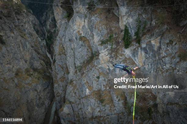 Scary Rope Bridge Photos and Premium High Res Pictures - Getty Images
