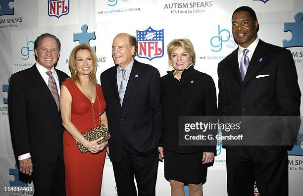 Frank Gifford, honoree, Kathie Lee Gifford, Bob Wright and Suzanne Wright, co-chairs and Marcus Allen