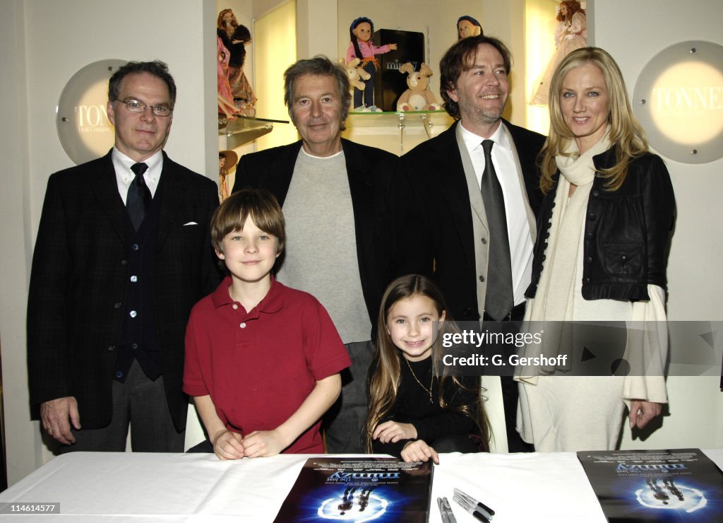 FAO Celebrates "The Last Mimzy" with Doll Signing and Star Appearances - March 19, 2007