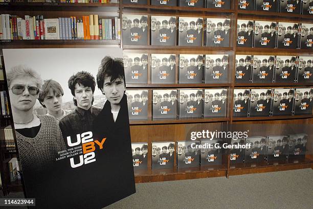 Atmosphere during U2 Book Signing for "U2 by U2" - September 26, 2006 at Barnes & Noble Booksellers in New York City, New York, United States.