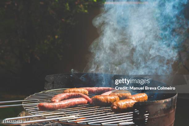 barbeque - chorizo - fotografias e filmes do acervo