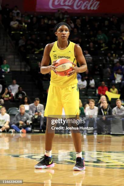 Crystal Langhorne of Seattle Storm handles the ball against the Phoenix Mercury on May 25, 2019 at the Angel of the Winds Arena in Everett,...