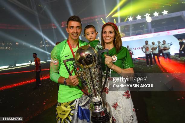 Galatasaray's goalkeeper Fernando Muslera, his wife Patricia Callero... News Photo - Getty Images