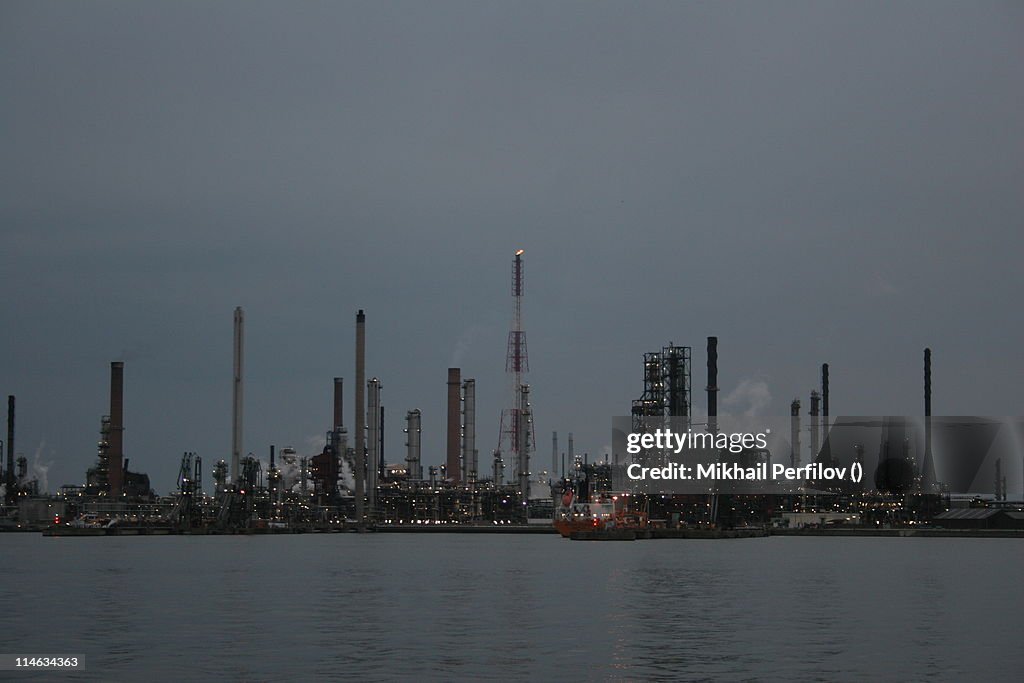 Antwerp oil refinery