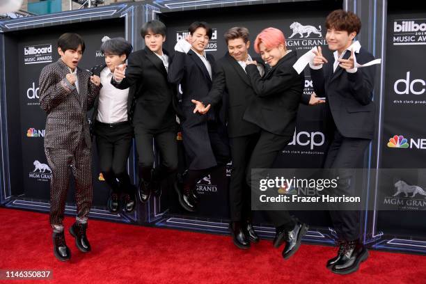 Bts Bbmas 2019 Photos and Premium High Res Pictures - Getty Images