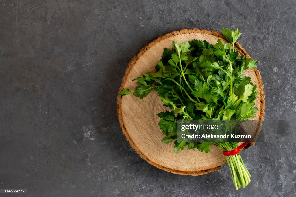 Bunch of parsley on cutting board