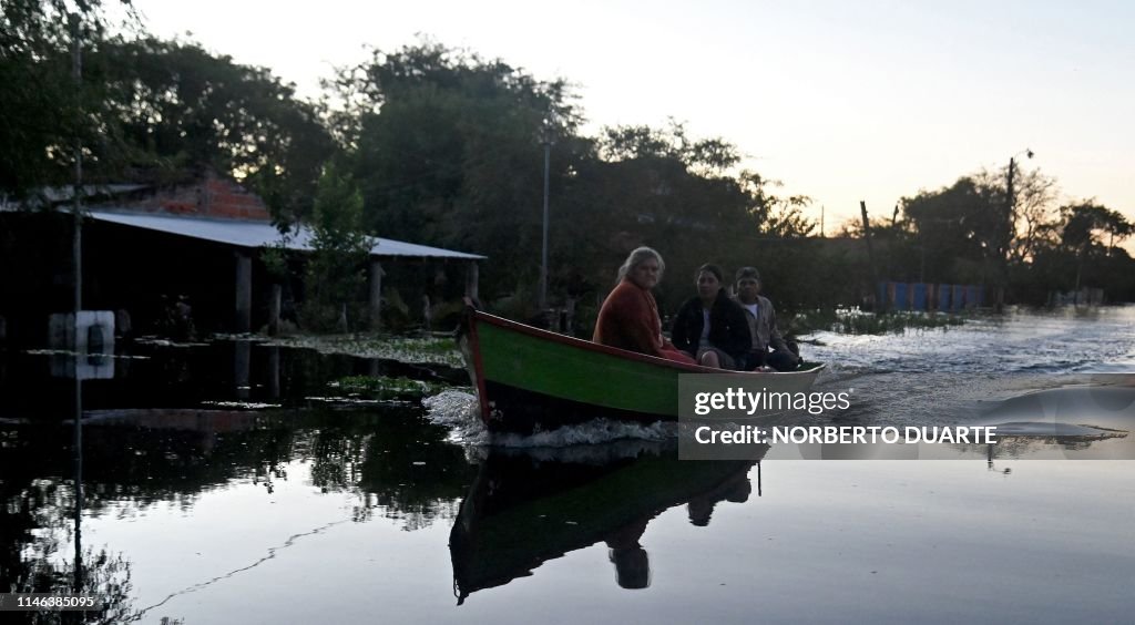 TOPSHOT-PARAGUAY-FLOODS