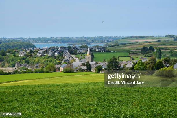 britanny fisher village france - ille et vilaine - fotografias e filmes do acervo