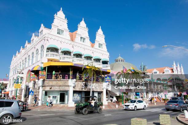 the royal plaza shopping centre in oranjestad - oranjestad stock pictures, royalty-free photos & images