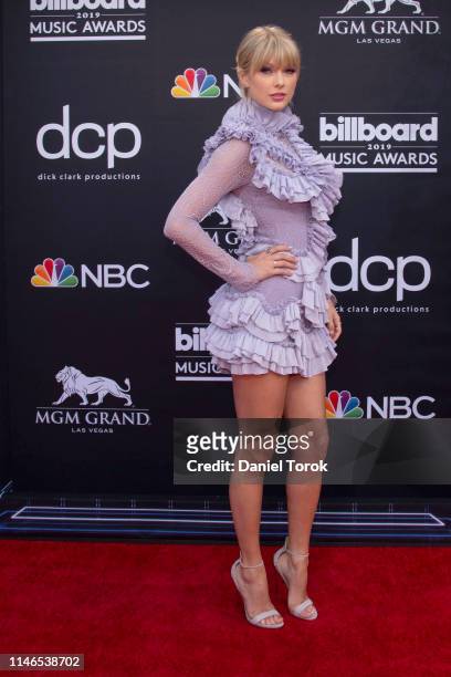 Taylor Swift arrives the '2019 Billboard Music Awards' at MGM Grand Arena on May 01, 2019 in Las Vegas, Nevada.