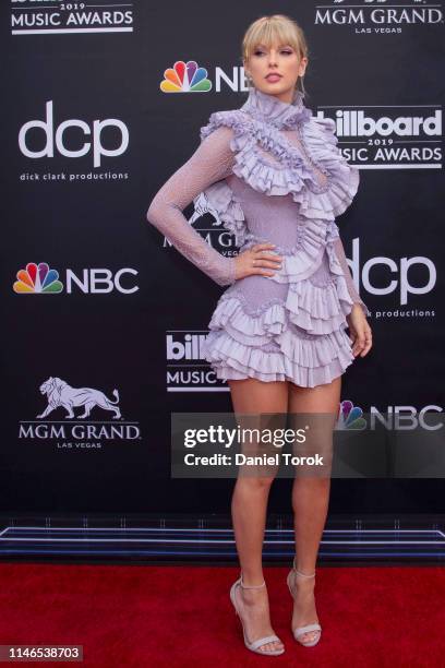 Taylor Swift arrives the '2019 Billboard Music Awards' at MGM Grand Arena on May 01, 2019 in Las Vegas, Nevada.