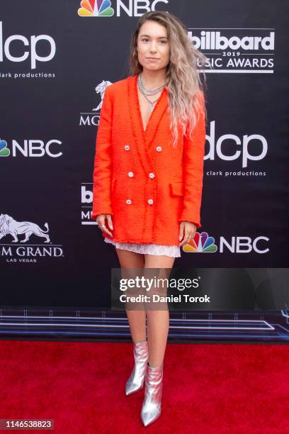 Kristen McAtee arrives the '2019 Billboard Music Awards' at MGM Grand Arena on May 01, 2019 in Las Vegas, Nevada.