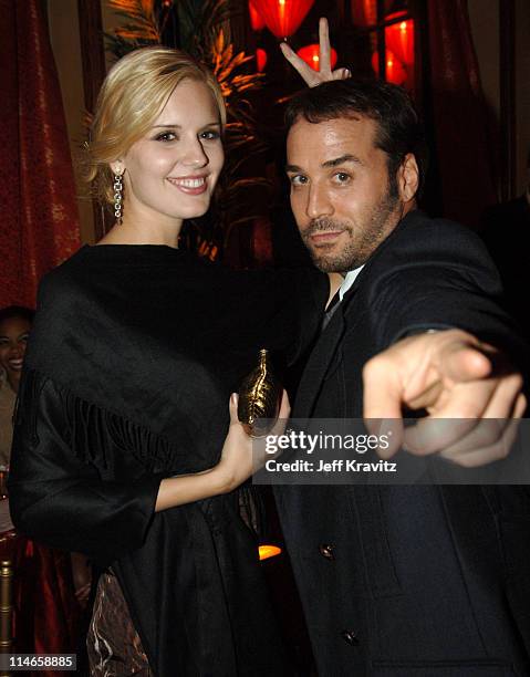 Maggie Grace and Jeremy Piven **EXCLUSIVE COVERAGE**