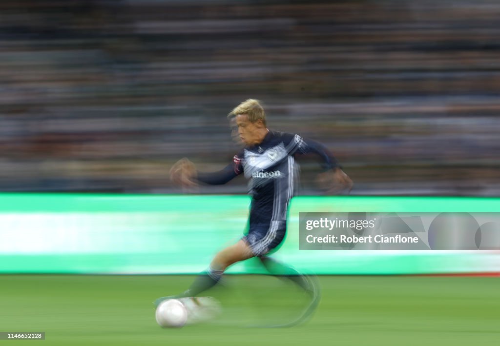 Melbourne v Wellington - A-League Elimination Final 1