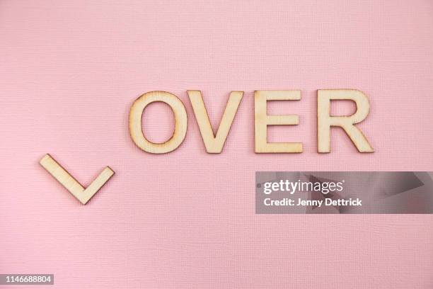 over - fim-de-relacionamento - fotografias e filmes do acervo