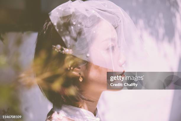 新郎新婦 - 結婚式 日本 ストックフォトと画像