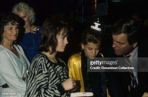 Daughter Natasha Gregson Wagner, daughter Courtney Wagner and father and actor Robert Wagner pose for a portrait in 1986 in Los Angeles, California.