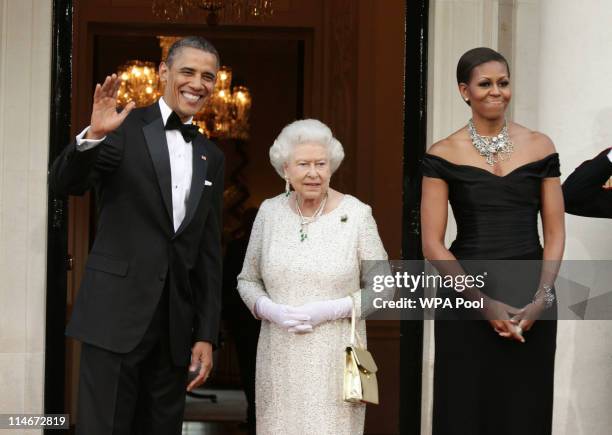 President Barack Obama, Queen Elizabeth II and First Lady Michelle Obama arrive at Winfield House, the residence of the Ambassador of the United...