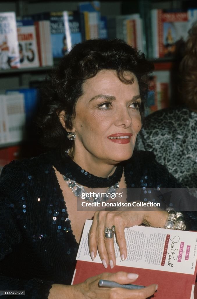 Jane Roussel Actress Jane Russell poses for a portrait in 1986 in Los Angeles ...