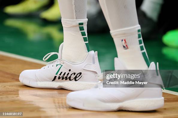 379 Jaylen Brown Shoes Stock Photos, High-Res Pictures, and Images - Getty Images