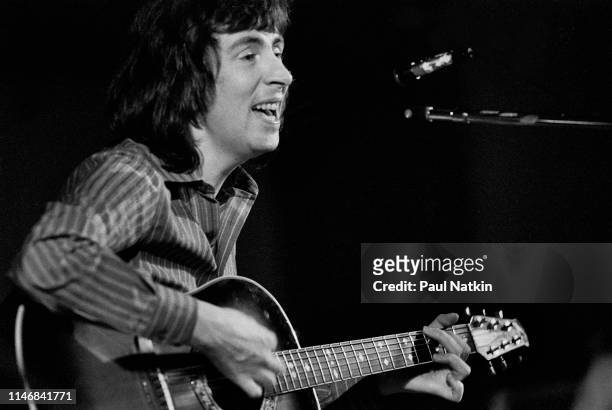 Scottish Folk and Pop musician Al Stewart plays guitar as he performs at Universal Studios, Chicago, Illinois, October 27, 1978.