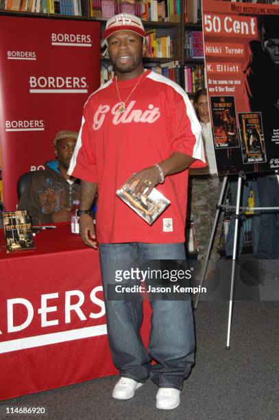 Cent during G-Unit Books Launch Press Conference With 50 Cent, K Elliott and Nikki Turner - January 4, 2007 at Borders Bookstore - Time Warner Center...