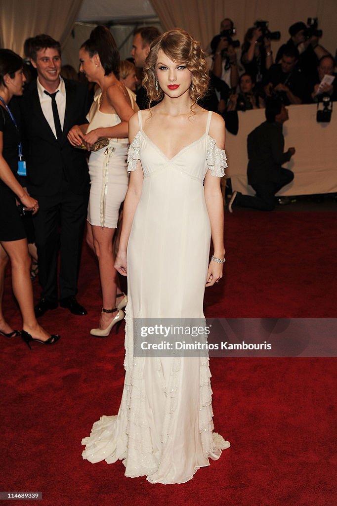 American Woman: Fashioning A National Identity Costume Institute Gala at The Metropolitan Museum of Art - Arrivals