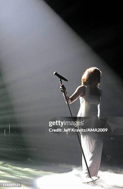 Singer Whitney Houston performs onstage at the 2009 American Music Awards at Nokia Theatre L.A. Live on November 22, 2009 in Los Angeles, California.