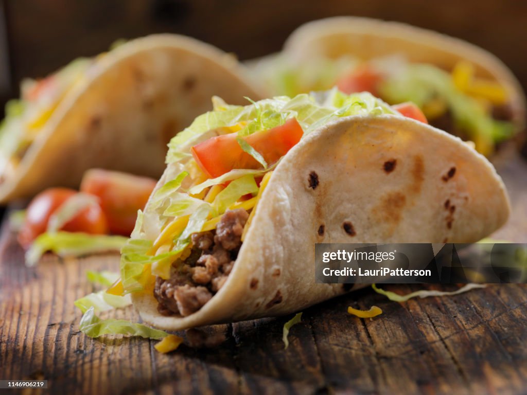 Kleine 4inch zacht rundvlees Tacos