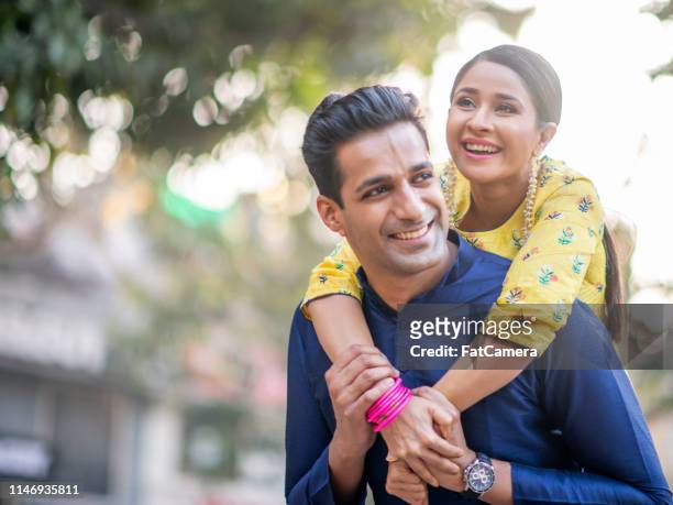 beautiful indian couple - modern tradition stock pictures, royalty-free photos & images
