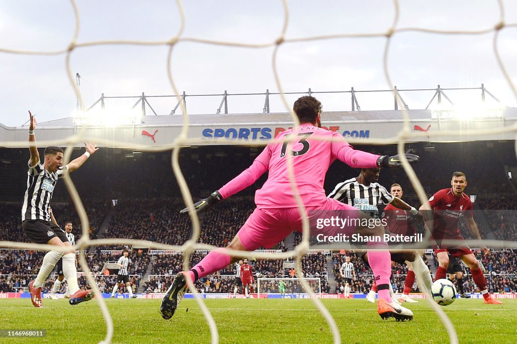 Newcastle United v Liverpool FC - Premier League