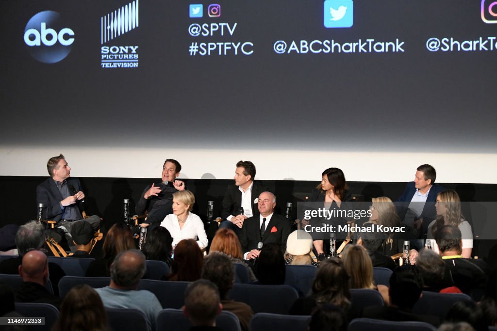 Mike Schneider, Mark Cuban, Barbara Corcoran, Robert Herjavec, Kevin