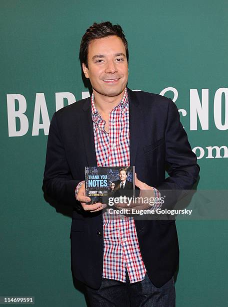 Jimmy Fallon Sign 94 Jimmy Fallon Signs Copies Of Thank You Notes Photos & High Res ...