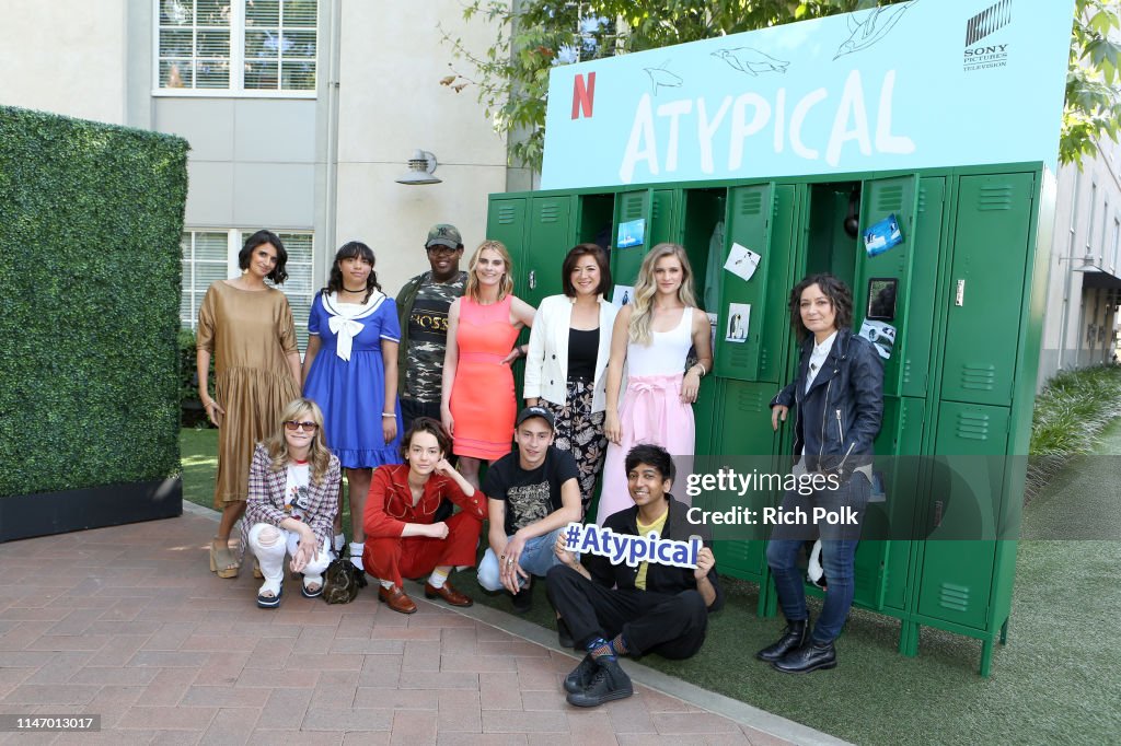 Robia Rashid, Jennifer Jason Leigh, Layla Weiner, Dominique Brown