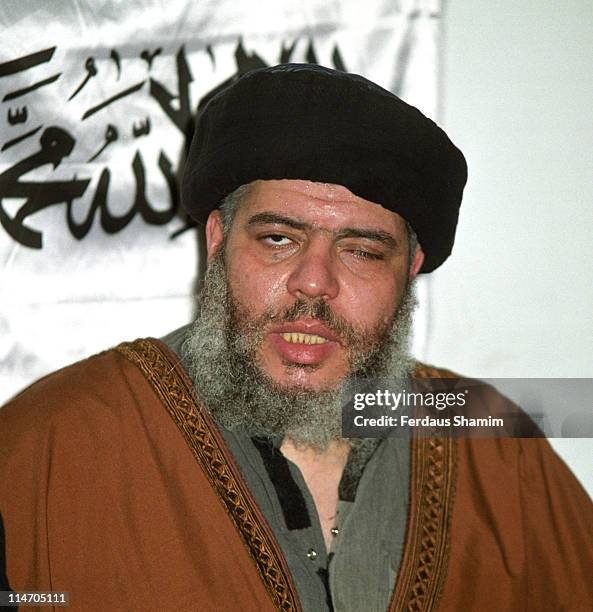 419 Sheikh Abu Hamza Photos & High Res Pictures Getty Images