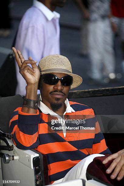 Andre 3000 during Peter Sarsgaard, Andre 3000, and Big Boi Stop by the "Late Show with David Letterman" - August 21, 2006 at Ed Sullivan Theater in...