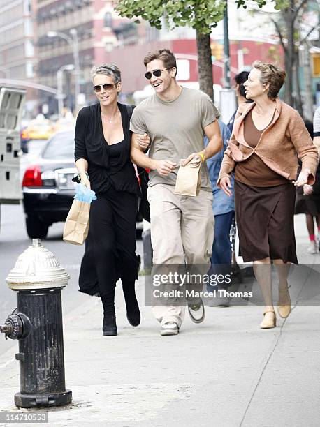 Jamie Lee Curtis and Jake Gyllenhaal during Jake Gyllenhaal and Jamie Lee Curtis Sighting in New York City - September 27, 2006 in New York City, New...
