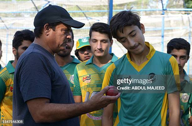 Pakistan Rashed Lala 34 Abdul Shafiq Stock Photos, High-Res Pictures, and Images - Getty Images