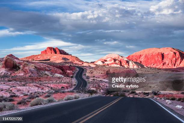 desert road 18 - nevada stock pictures, royalty-free photos & images