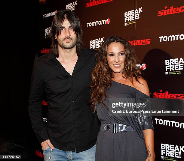 Melendi and Malu attend 'TomTom soft concert' photocall at Joy Slava disco on May 25, 2011 in Madrid, Spain.