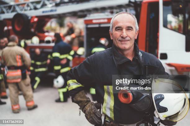 Fireman Smiling Fire Fighter Smiling Photos and Premium High Res Pictures - Getty Images