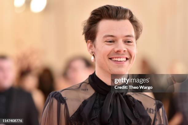 Harry Styles attends The 2019 Met Gala Celebrating Camp: Notes on Fashion at Metropolitan Museum of Art on May 06, 2019 in New York City.