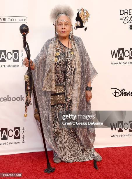 Betye Saar arrives at the WACO Theater Center's 3rd Annual Wearable Art Gala at The Barker Hangar at Santa Monica Airport on June 1, 2019 in Santa...